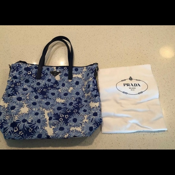 Prada Donna Lady Nylon Tote NWT - Picture 2 of 5